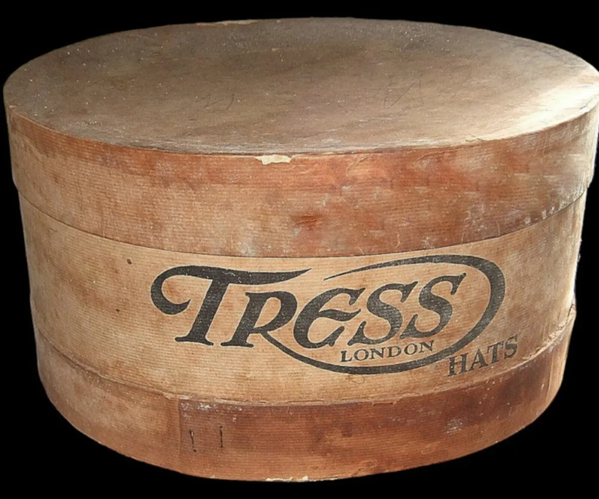 Vintage Bowler Hat & Box - Image 3