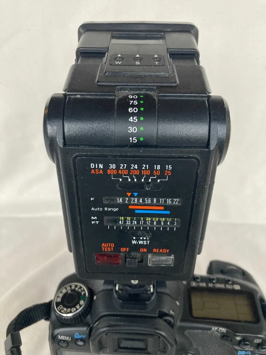 Camera flash - Image 2