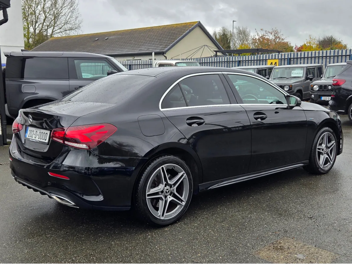 Mercedes-Benz A-Class (202) A250E AMG-LINE AUTO - Image 3