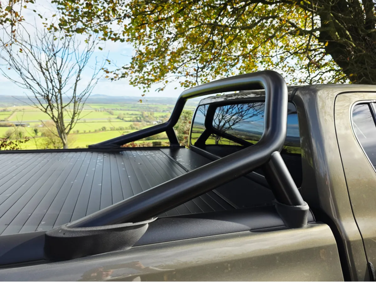 Toyota Hilux 2.8 SR5 D/CAB AUTO 4DR - Image 4