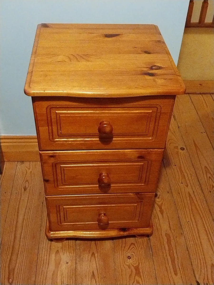 Pine wardrobe and locker - Image 3