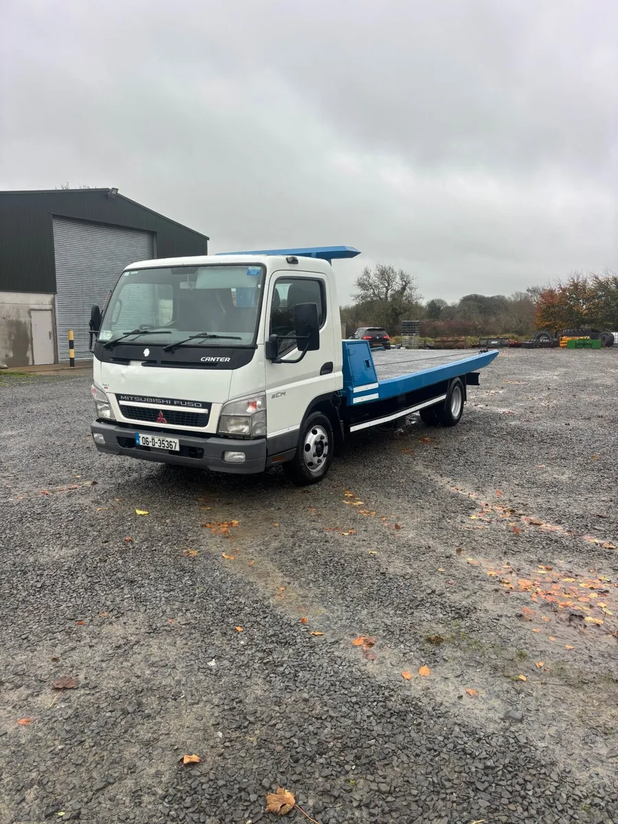 Mitsubishi Canter 2006 - Image 2