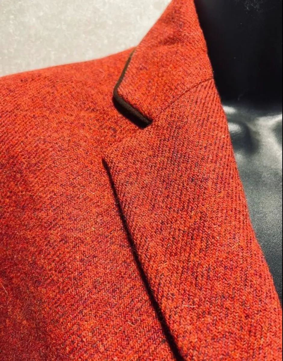 Ladies wool suit - Image 4