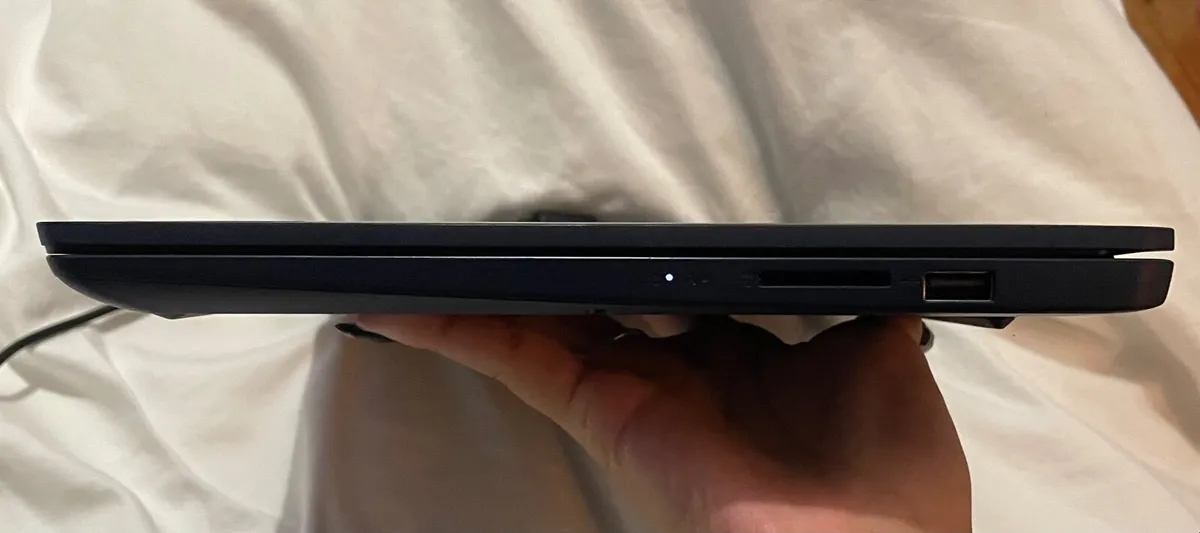 Lenovo Ideapad 1i (Intel Celeron N5100) - Image 3