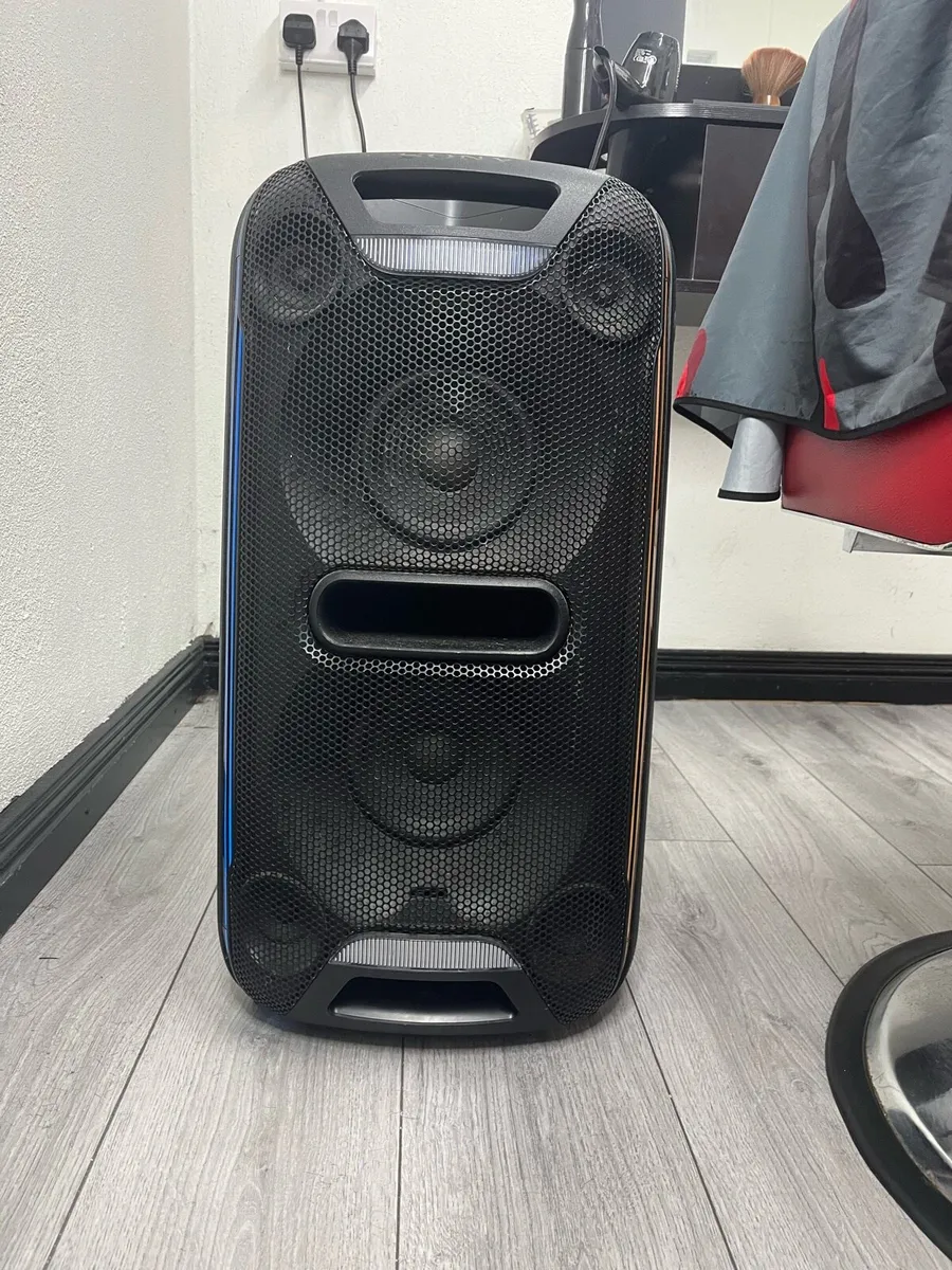 Sony Speaker - Image 1