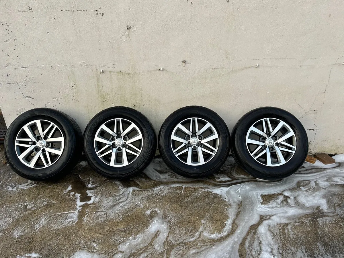 Genuine Toyota hilux alloys - Image 1