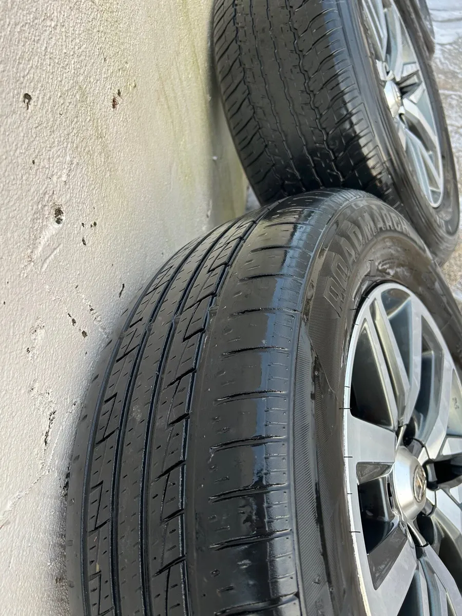 Genuine Toyota hilux alloys - Image 4