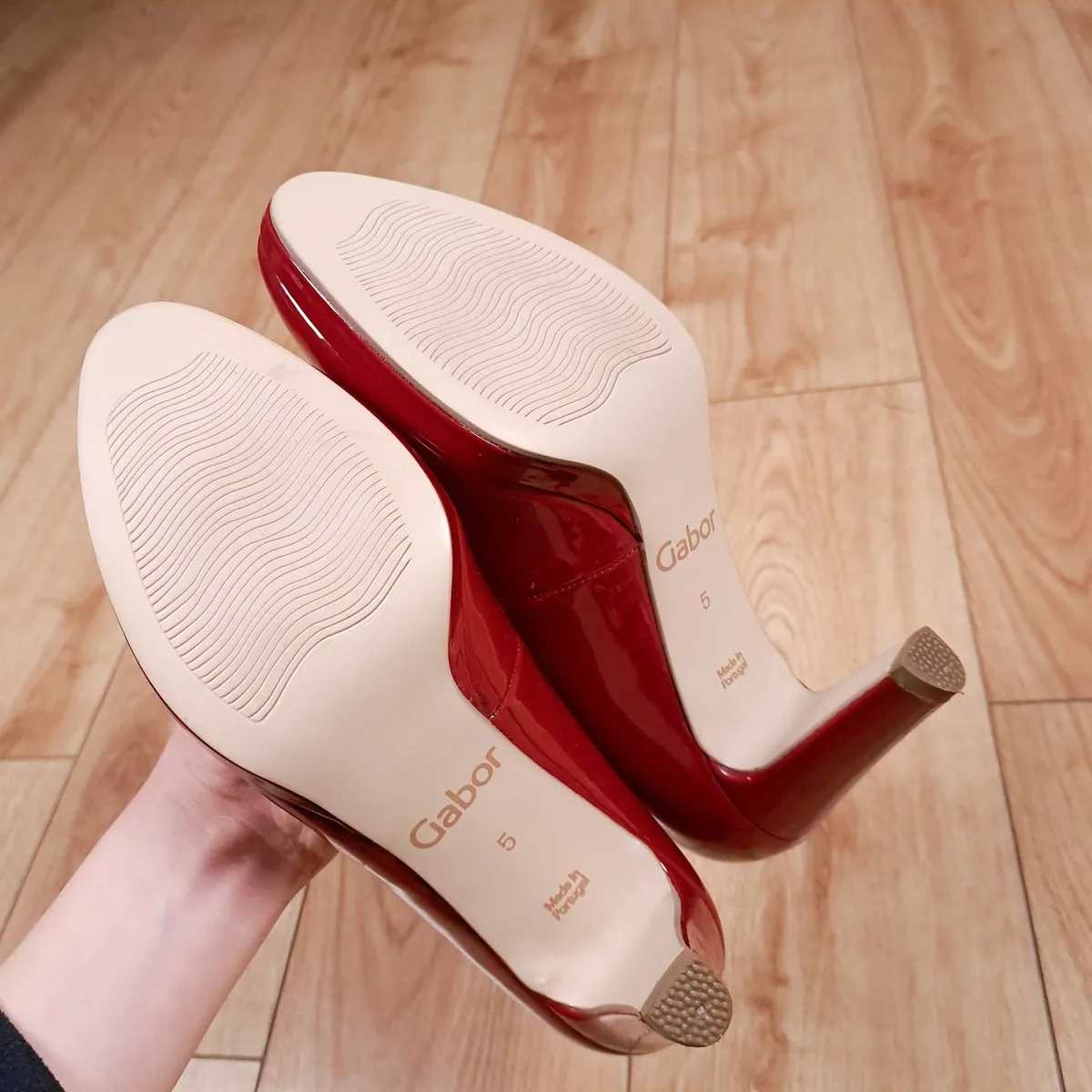 Gabor Red Patent Leather Pumps High Heels 5UK/38EU - Image 4