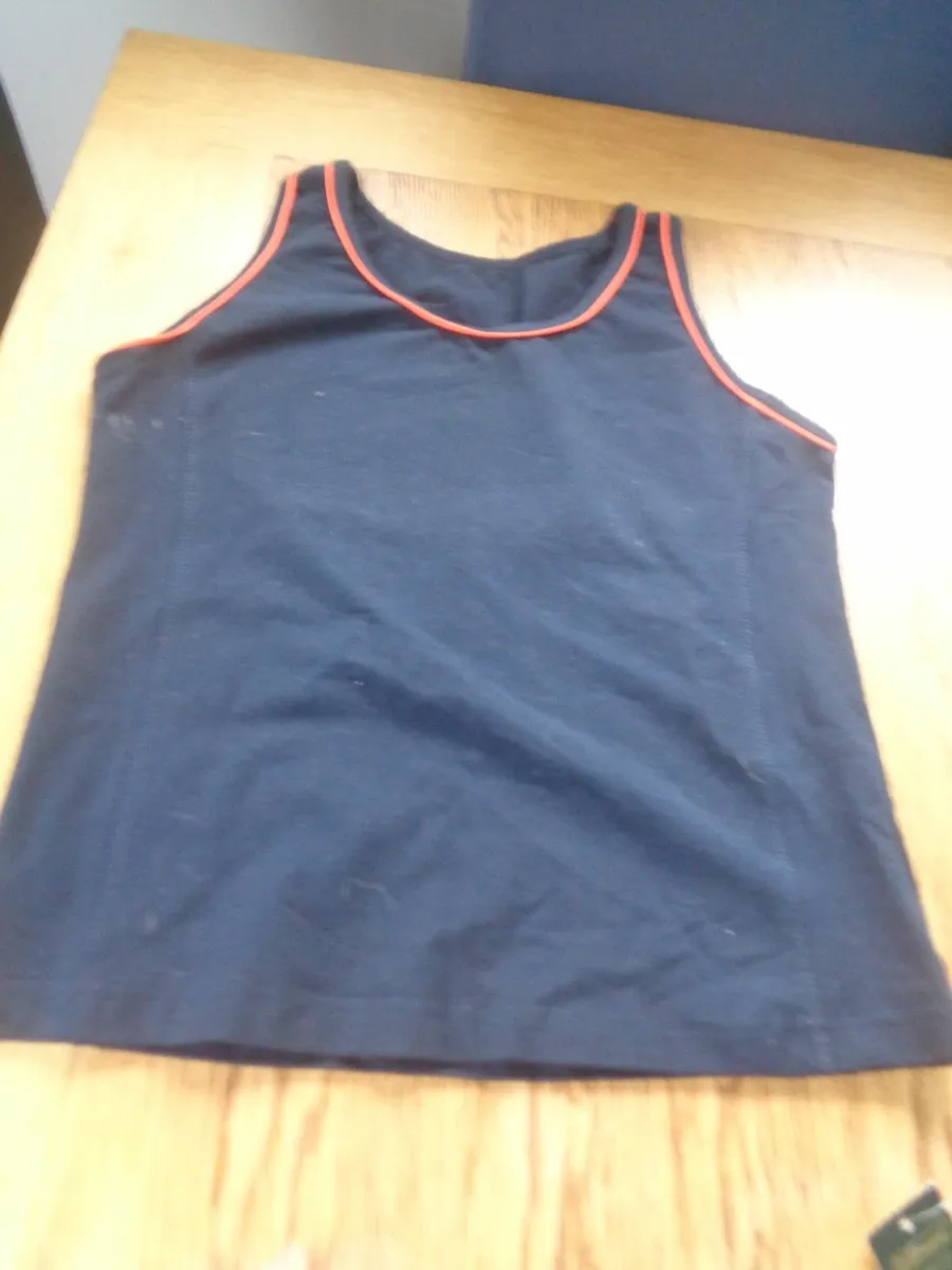 Ladies Sports/Leisure Top for Sale - Image 3