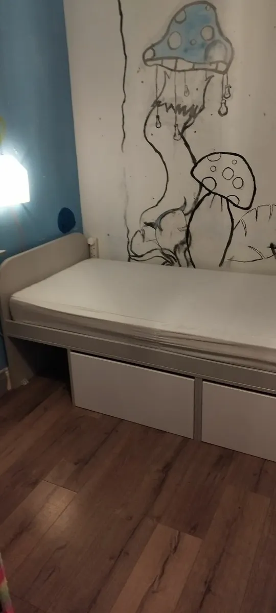 Furniture bundle:single bed,desk,storage box x2 - Image 1