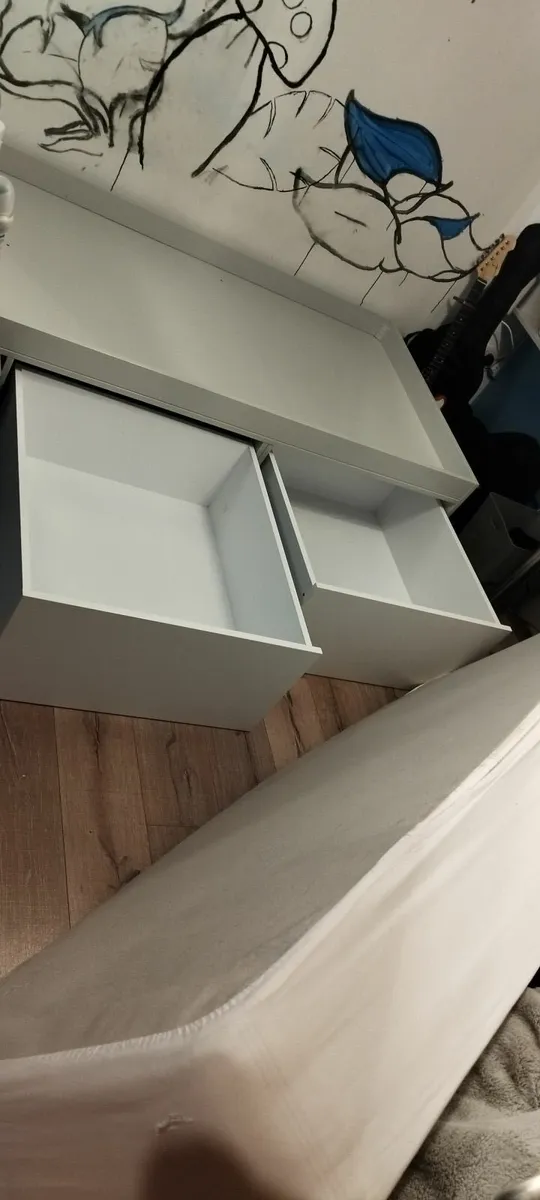 Furniture bundle:single bed,desk,storage box x2 - Image 2