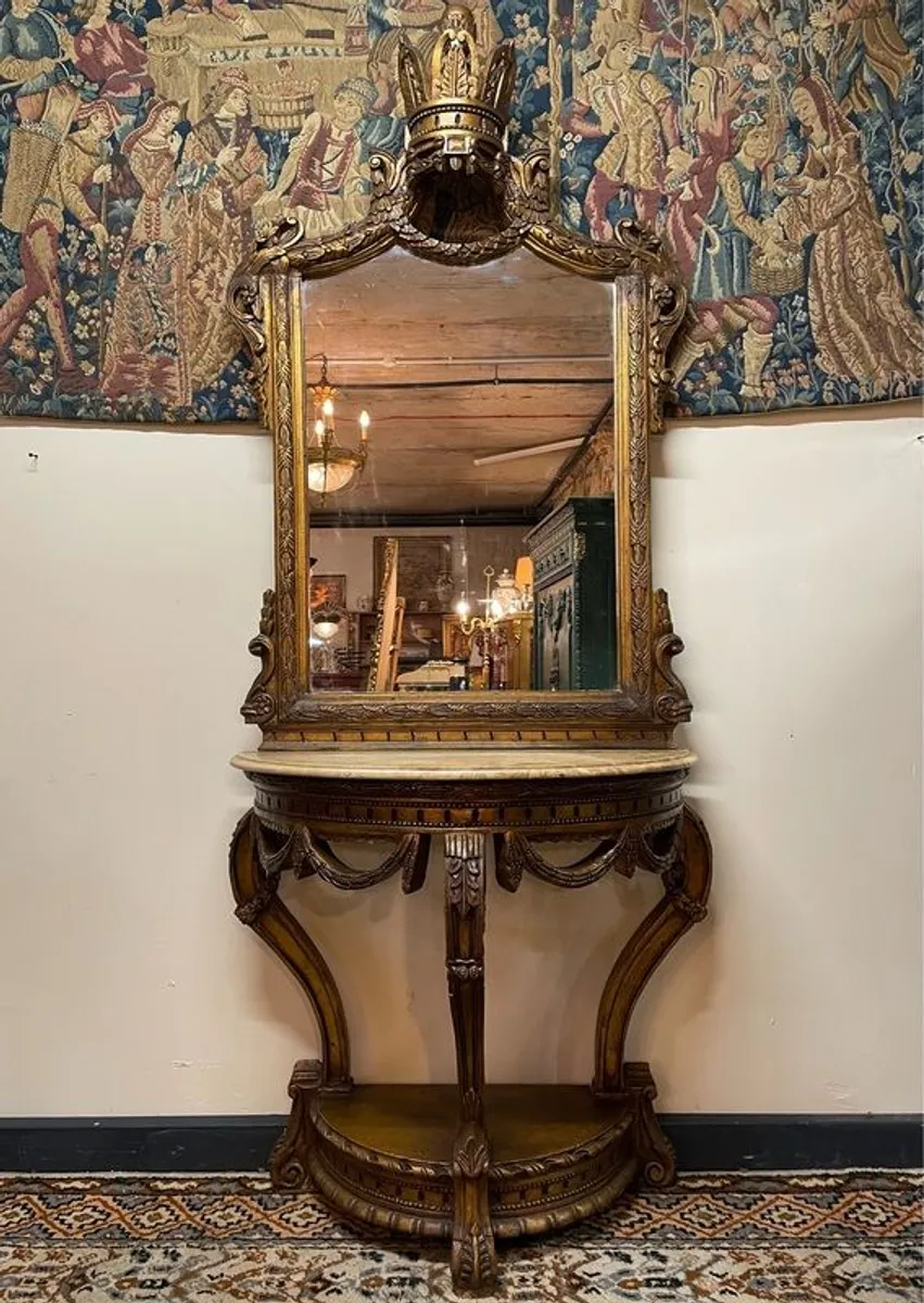 Very Good French Style Gilt-Wood Marble Top Console Table with Mirror - Image 1