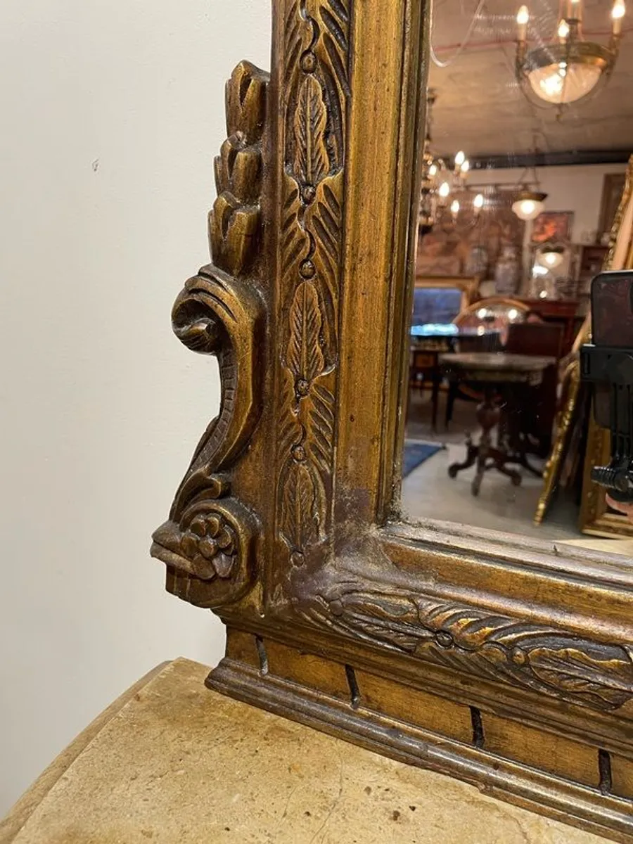 Very Good French Style Gilt-Wood Marble Top Console Table with Mirror - Image 4