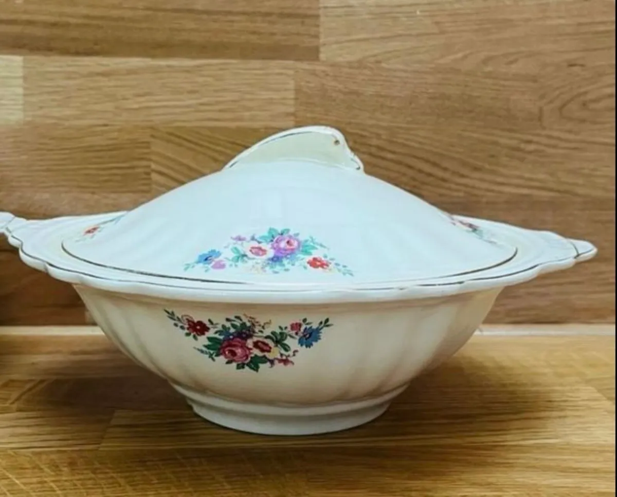 Antique serving dishes - Image 2