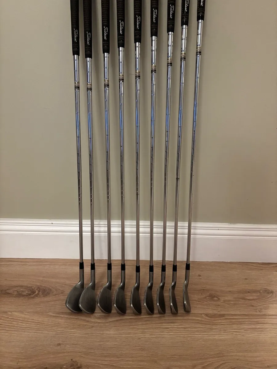 Titleist DCI 981SL Irons - Image 3