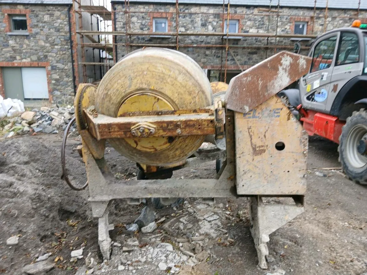 Cement mixer - Image 2