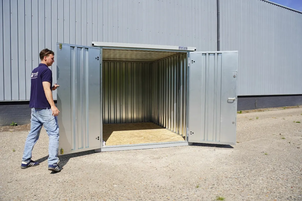 Compact Tool Storage 3x2 – Heavy-Duty Steel - Image 4