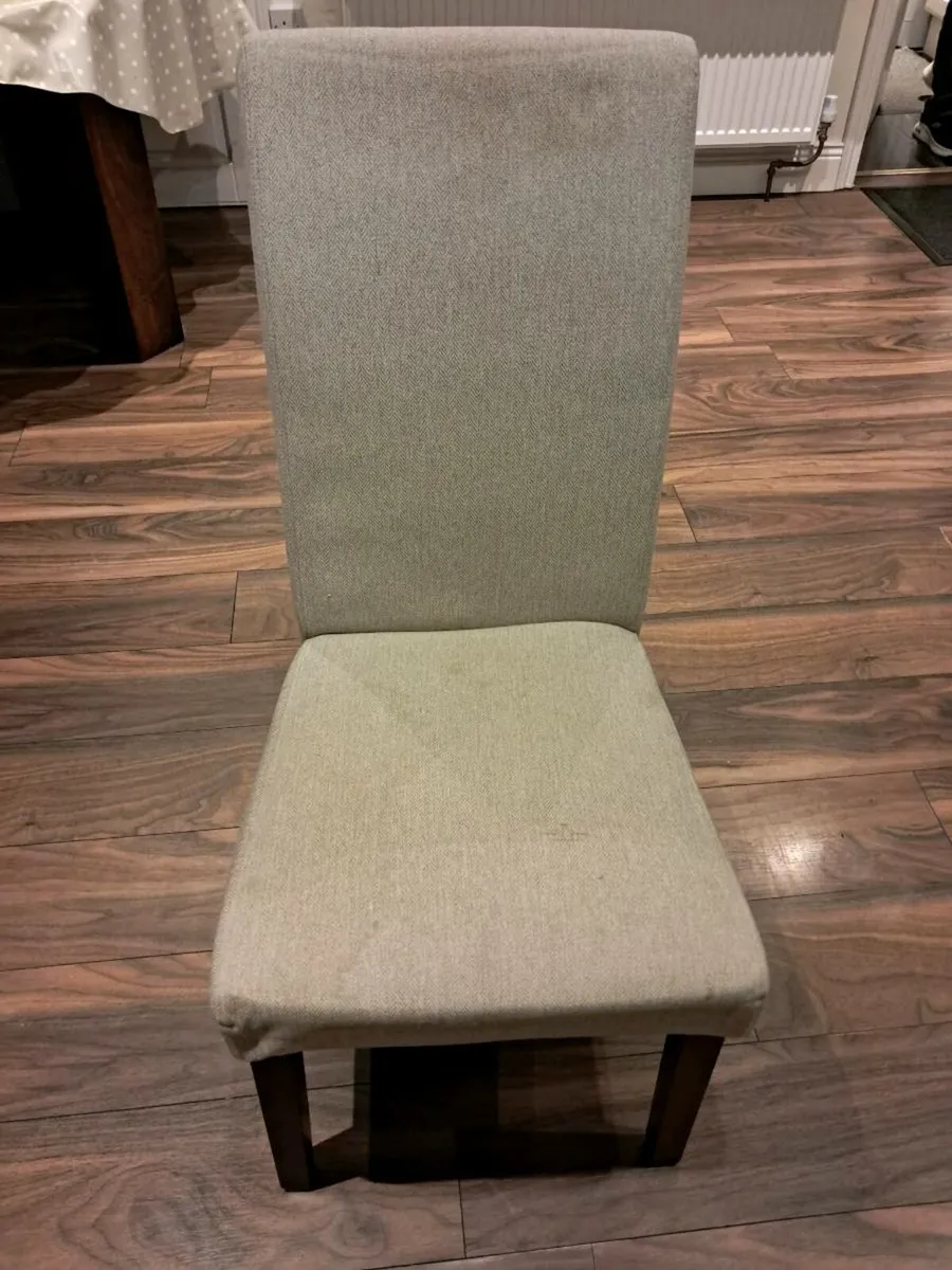 Kitchen table and 6 chairs - Image 3