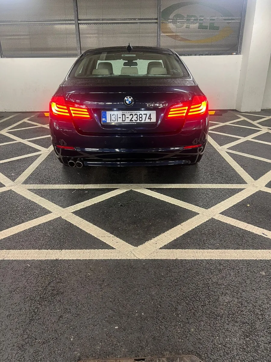 2013 BMW 520 diesel - Image 2