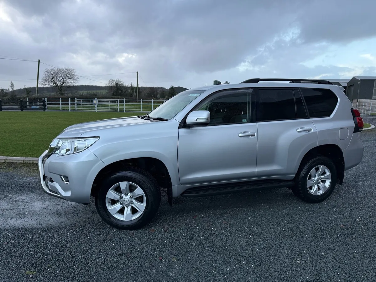 Toyota Landcruiser - Image 3