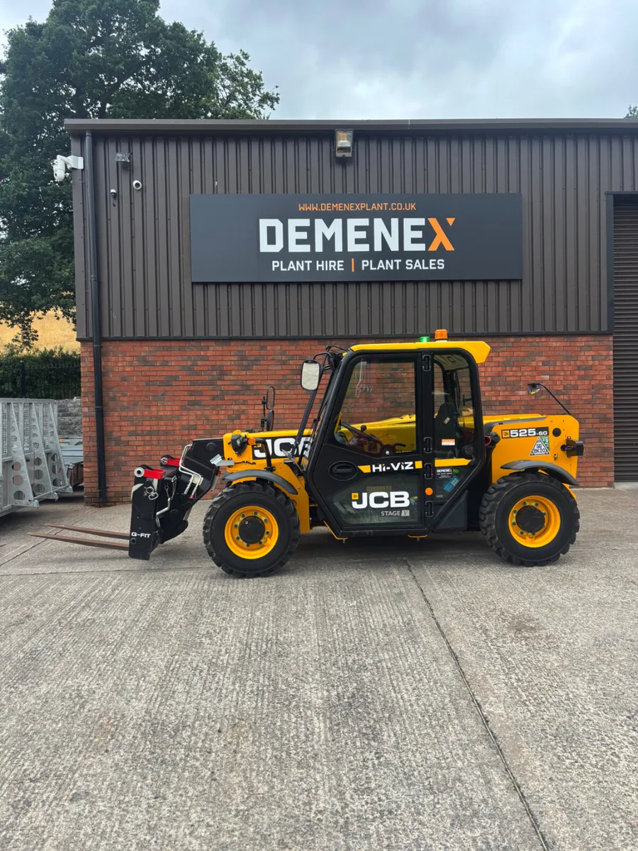 JCB 525-60 WITH ONLY 400 HOURS - Image 1