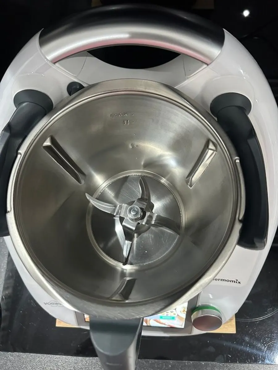 Thermomix TM6  Excellent Condition, Full Set + Accessories - Image 2