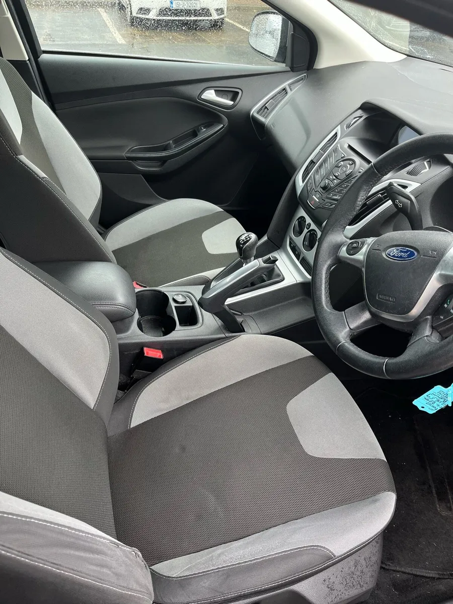 2012 Focus, 1 Previous Owner, Only 170k km - Image 4