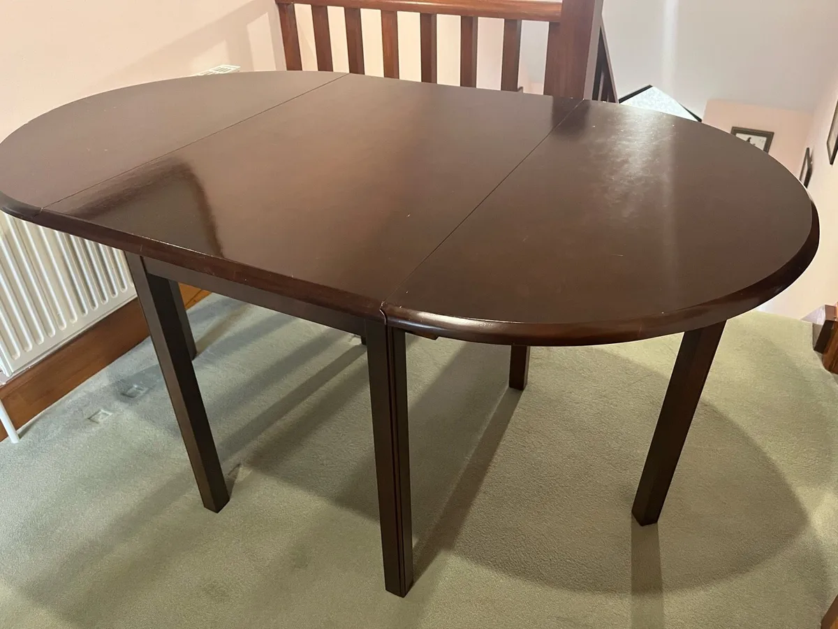 Solid mahogany dining table - Image 2
