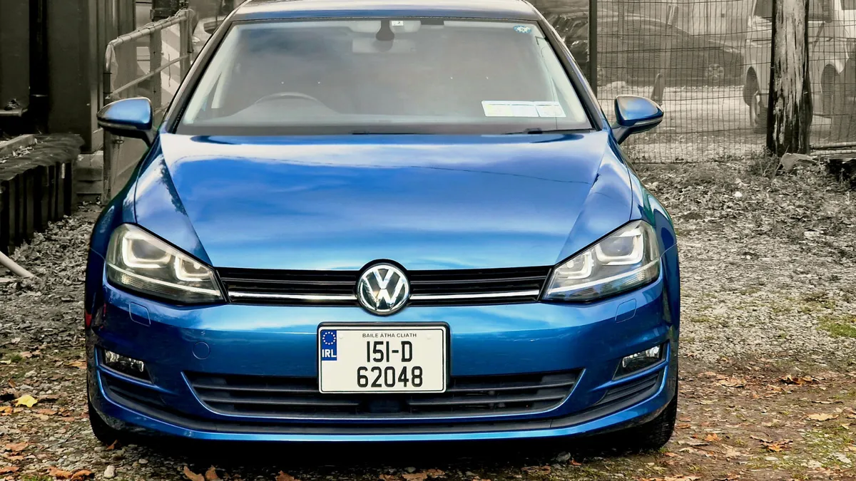 Volkswagen Golf 2015 - Image 1