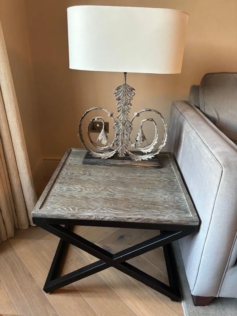 Metal table lamps - Image 4