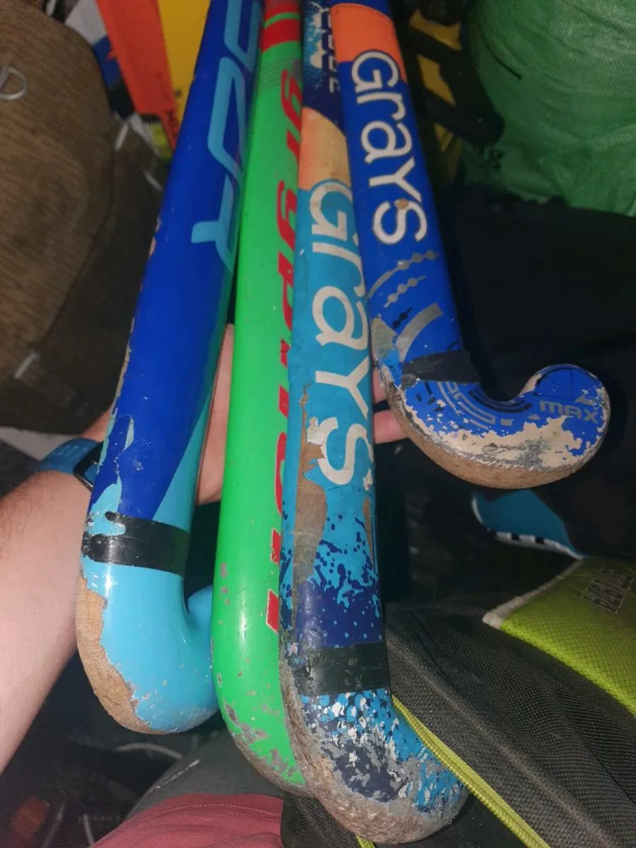 Hockey sticks and bag - Image 2