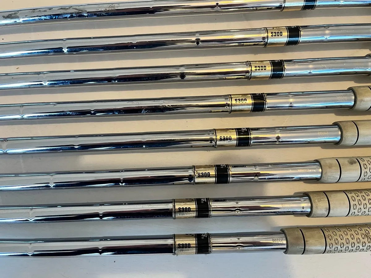 Mizuno MP68 Irons 3-PW Black Nickel - Image 2