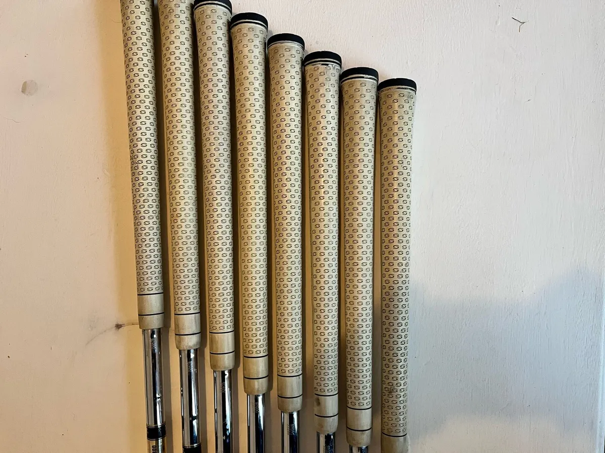 Mizuno MP68 Irons 3-PW Black Nickel - Image 3