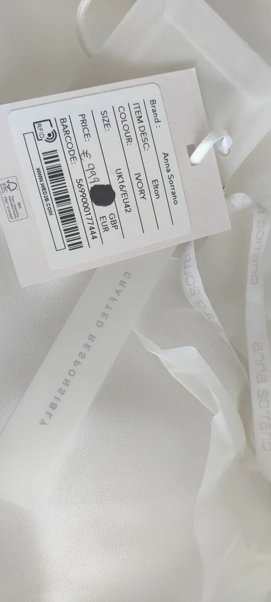 Brand New Anna Sorrano Wedding Dress - UK 16 Ecru - Image 2