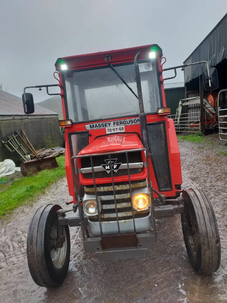 Massey Ferguson 1975 - Image 4