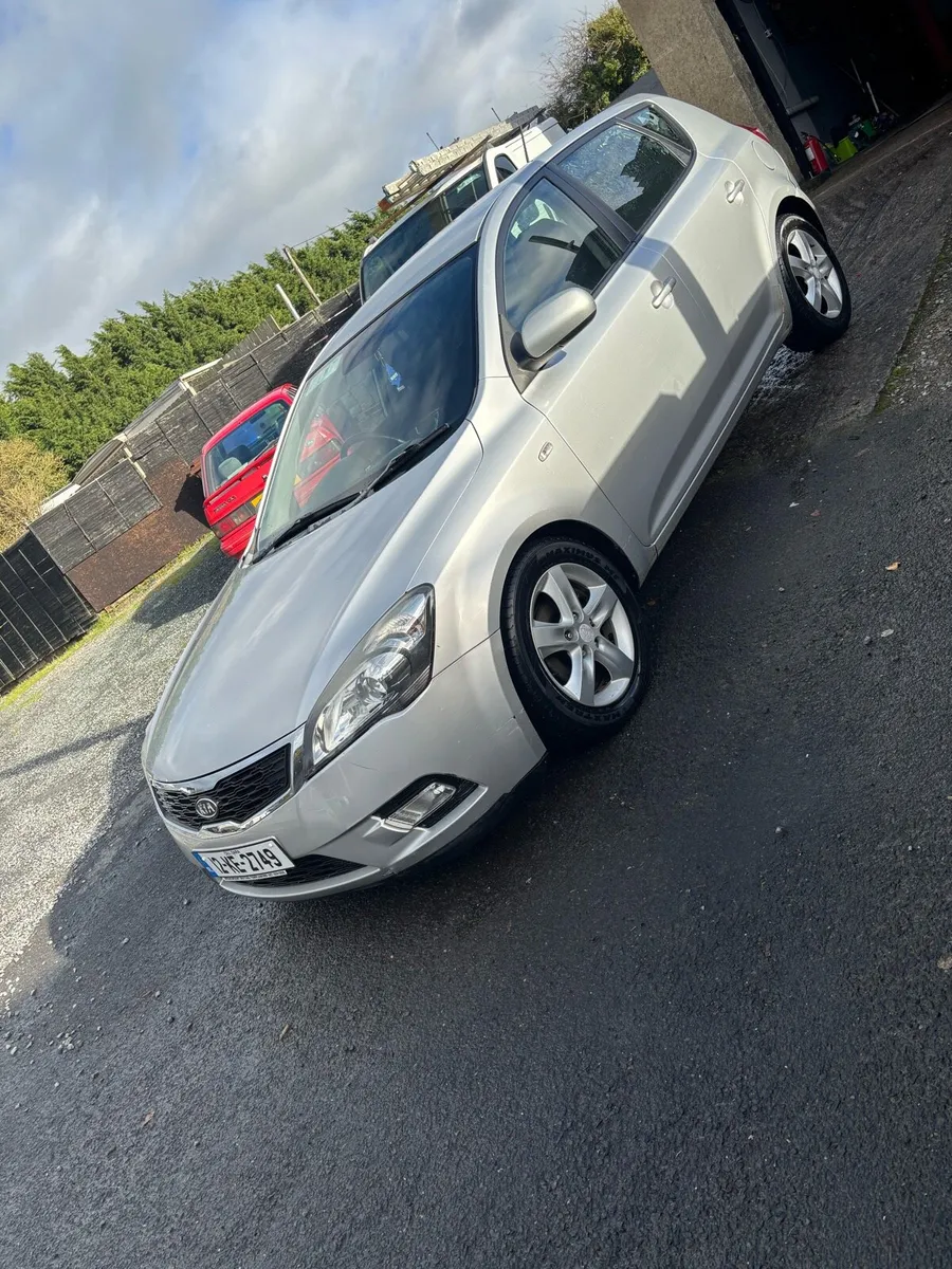 2012 Kia commercial - Image 1