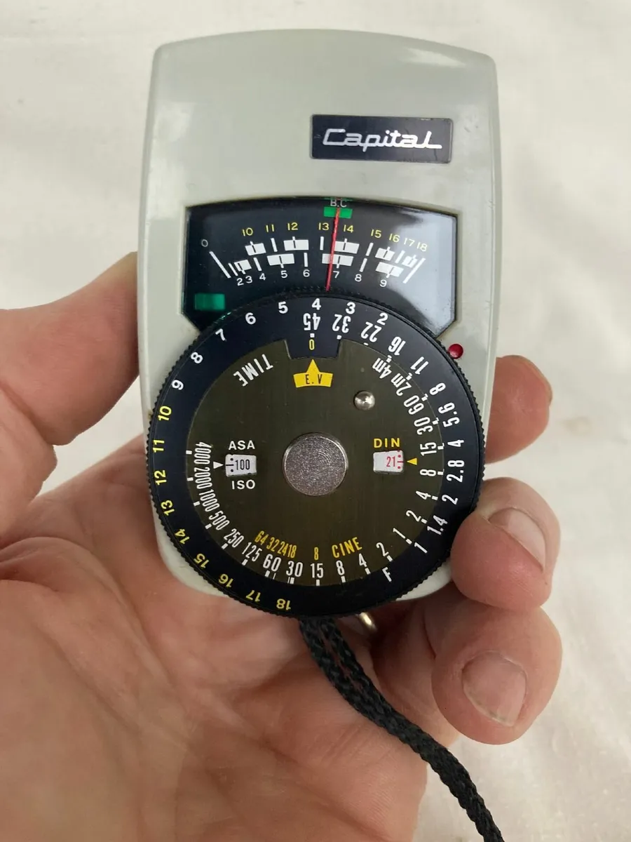 Camera light meter - Image 1