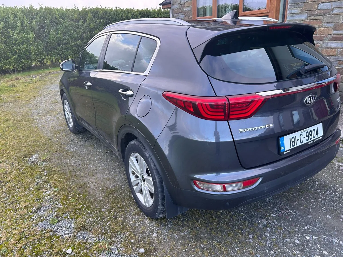 2018 Kia Sportage Platinum **Sunroof** - Image 4