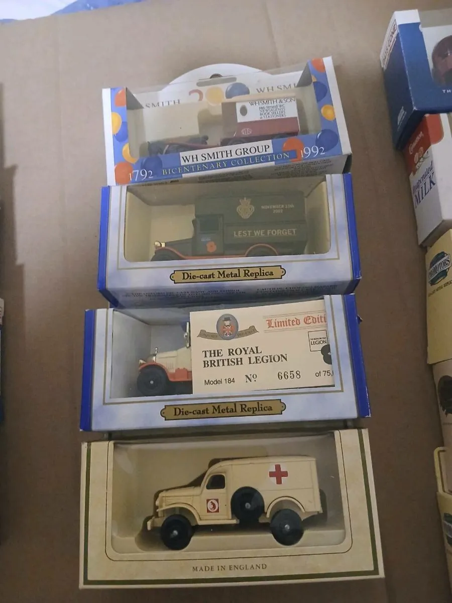 LLEDO MODELS OF YESTERDAY - Image 4