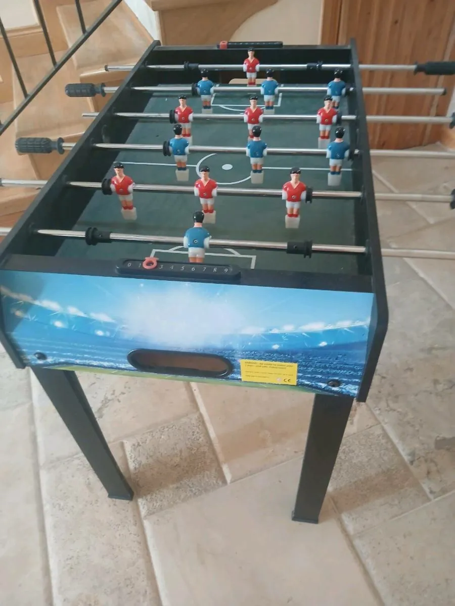 Football table - Image 1