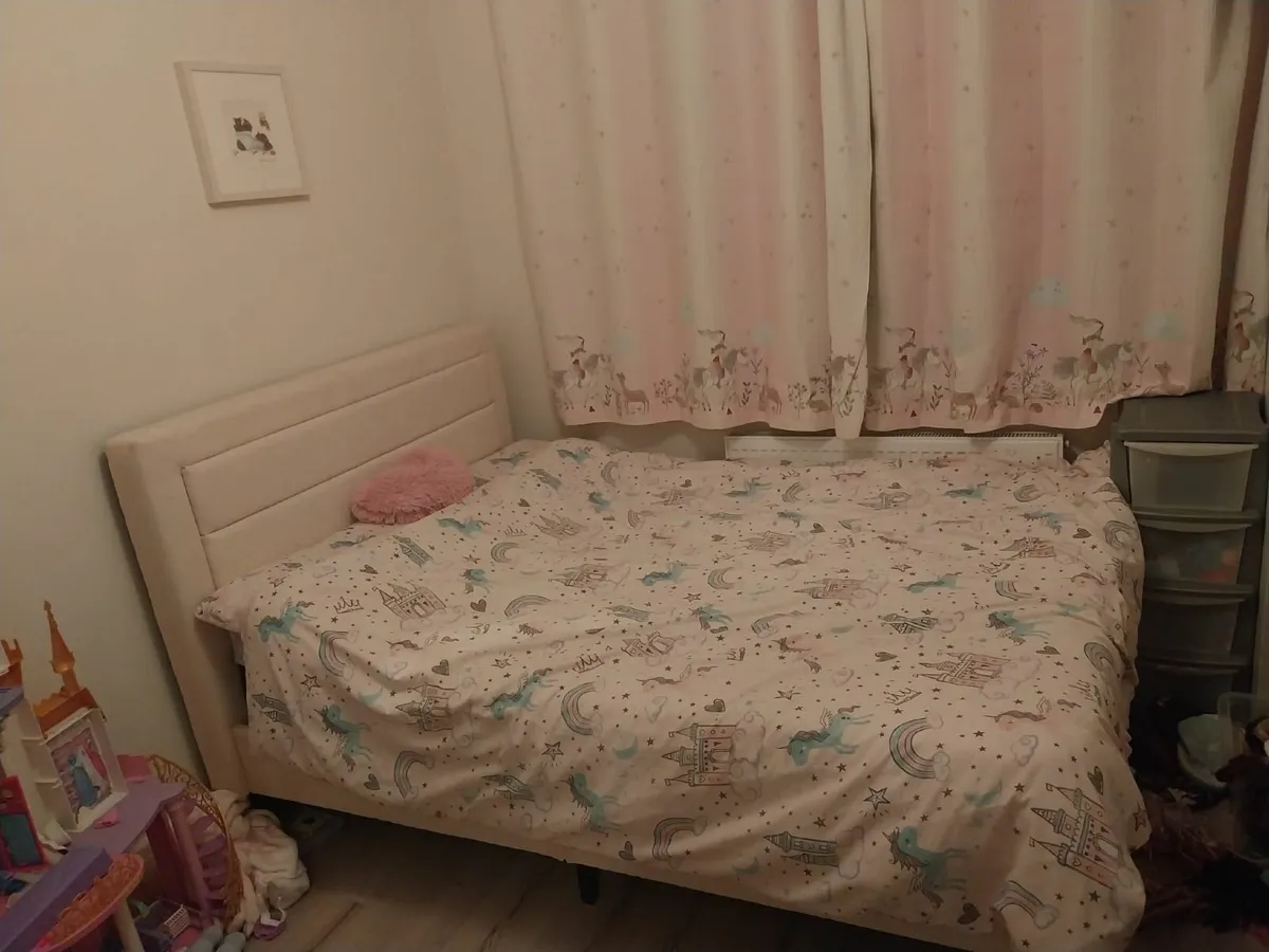 Double bed - Image 4