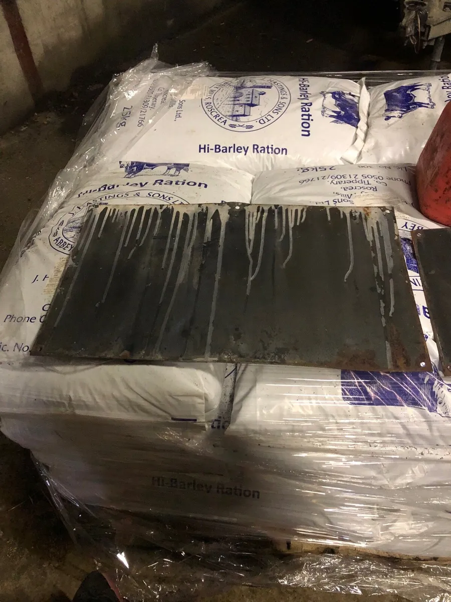 Enamel  Hay shed signs - Image 3