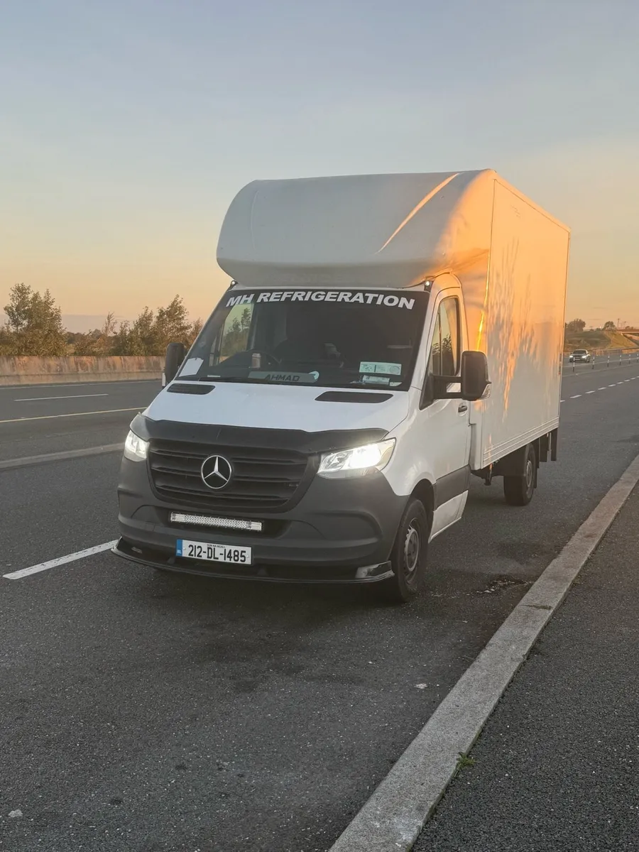 Mercedes Luton Body - Image 1