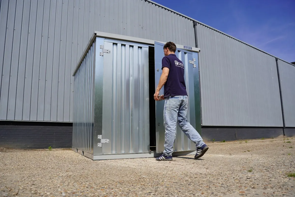 Compact Outdoor Storage – Clean & Modern Look - Image 1