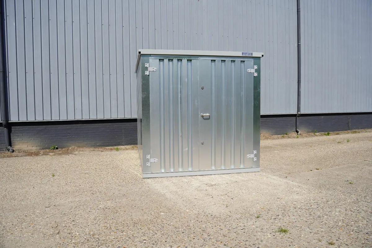 Compact Outdoor Storage – Clean & Modern Look - Image 1