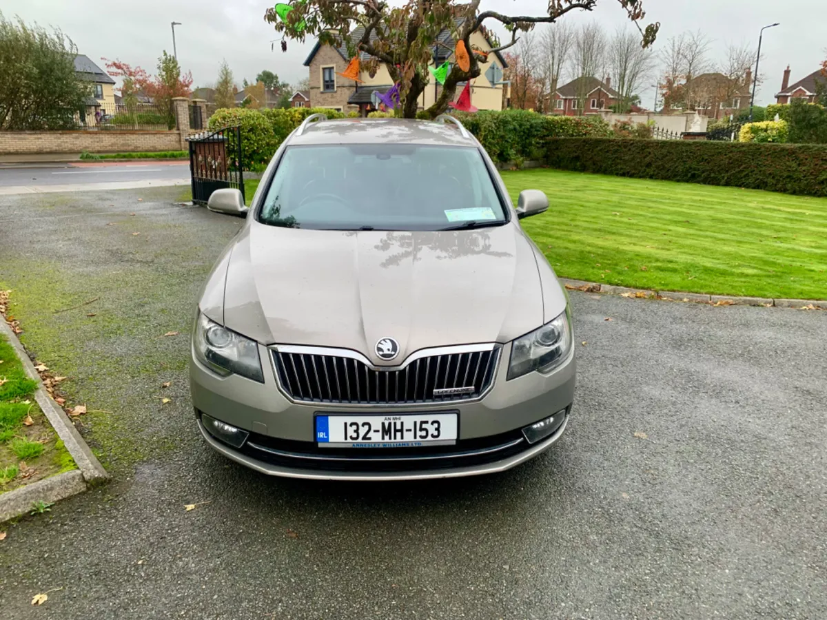 Skoda Superb estate 2013 - Image 3