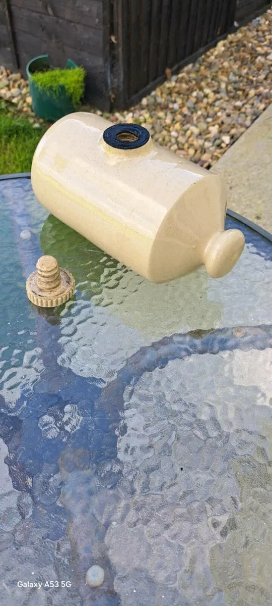 Old hot water bottle €25 no offers - Image 3