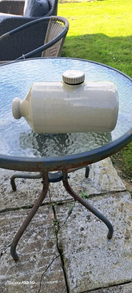 Old hot water bottle €25 no offers - Image 4