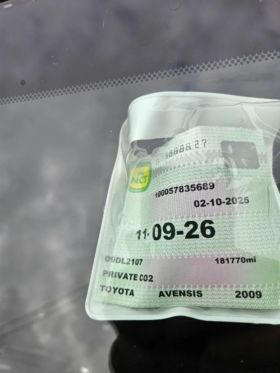 Toyota Avensis 2009 - Image 3