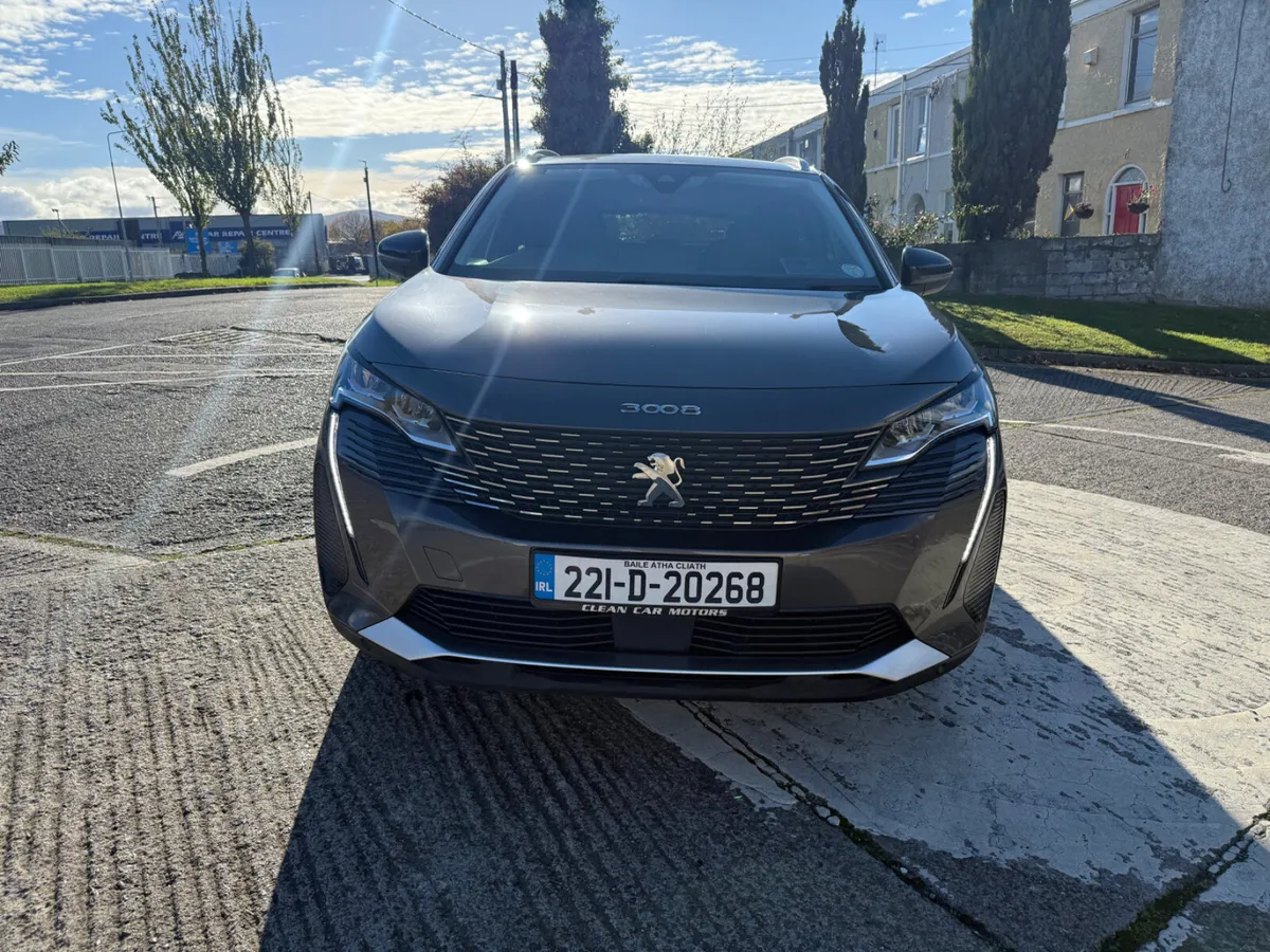 Peugeot 3008 2022 - Image 2